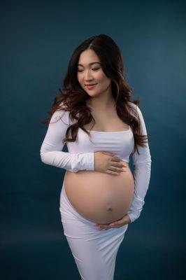 Studio Maternity Session