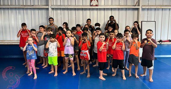 Kids Muaythai.