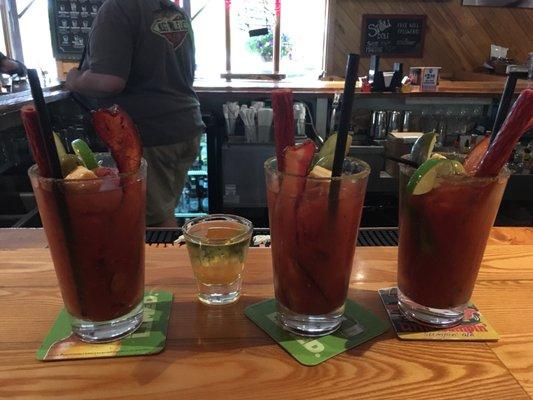 Great bloody Marys! Great food, great beers, great gear, and third best chili! Clean, friendly and so fun! Love Muggs!!!