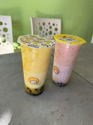 G3. Mango Yakult Smoothie and strawberry yakult smoothie with boba