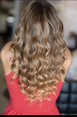 Caramel balayage blonde