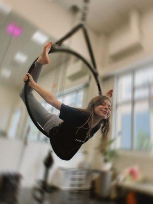 Youth classes aerial hoop