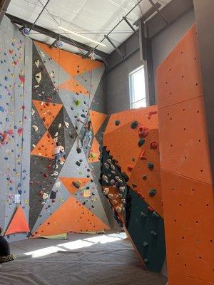 Climbing wall