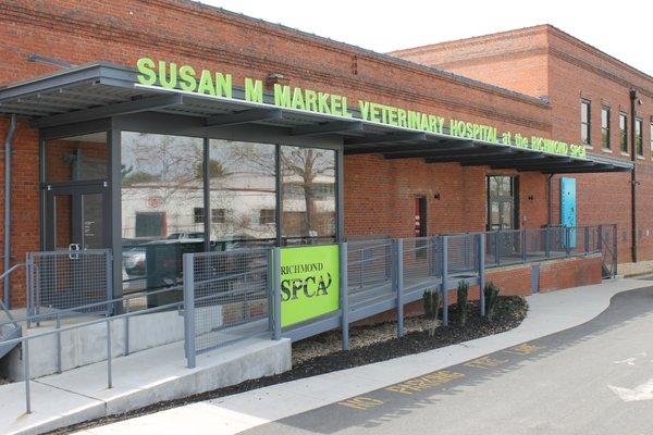 Exterior of the Susan M. Markel Veterinary Hospital at the Richmond SPCA