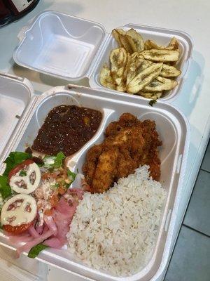 Milanesa de Pollo con Tajadas