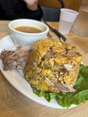 Mofongo pernil