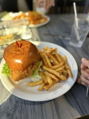 Hot honey chicken sandwich with fries