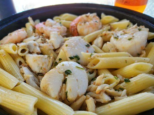 Seafood pasta