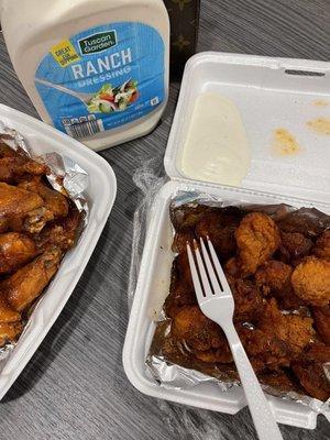 "boneless wings" in sauce