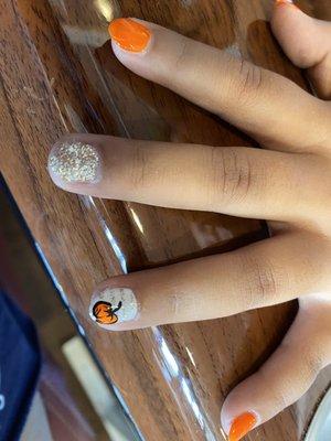 What she did from the photo on my granddaughters nails.