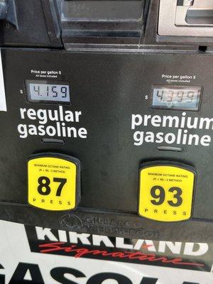 Current gas prices at Costco as of 3/9/22.