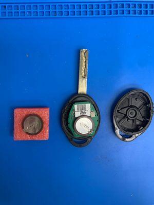 Mini Cooper car key battery replacement