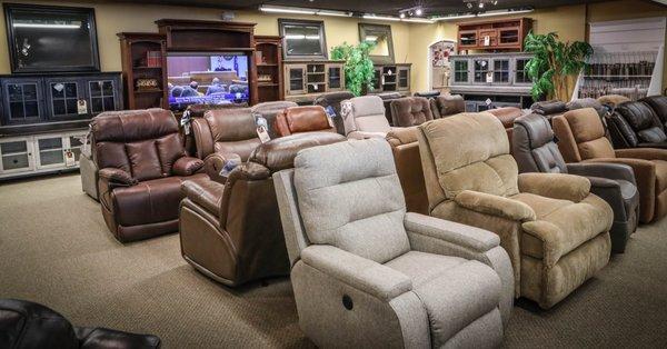 We offer a selection of leather and upholstered lift chairs and recliners for enhanced mobility and comfort.