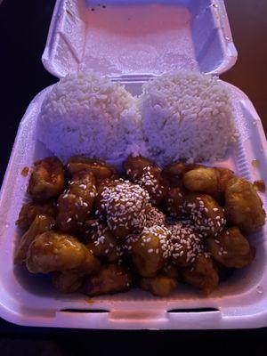 Sesame Chicken Combo