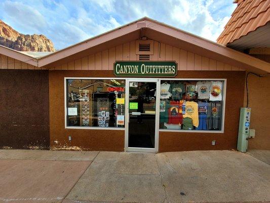 Canyon Outfitters