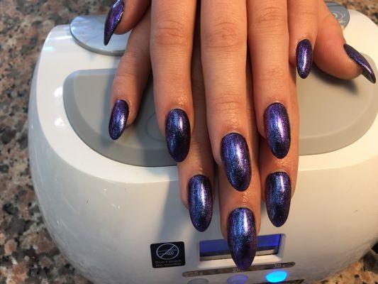 Chrome nails