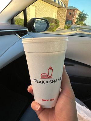 Vanilla milkshake