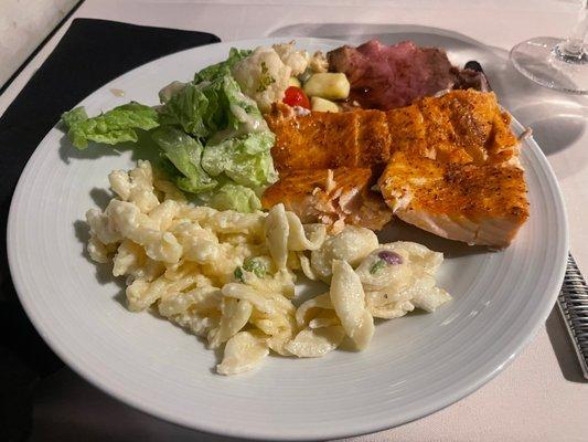 Delicious salmon on the evening cruise