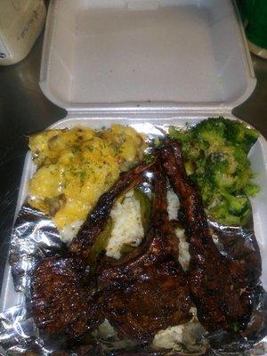 Lamb chop dinner $15 3 lamb chops 2 sides bed rice