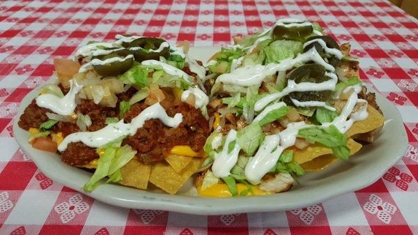 Appetizer - Nachos, Chili & Chicken