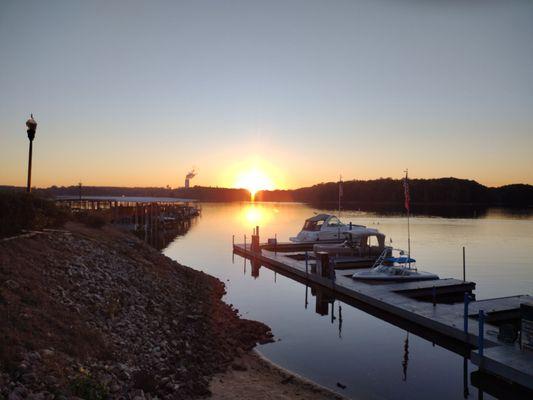 sunset at the lake... Norman that is  :-)