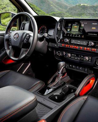 2025 Nissan Frontier PRO-4X Interior