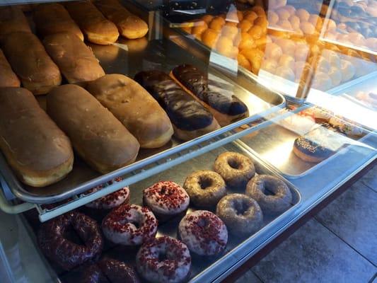 Red velvet donut was good!