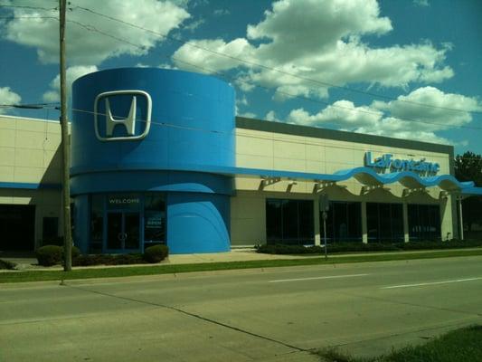 LaFontaine Honda Home of "The Family Deal" and "$9.95 Oil Change"