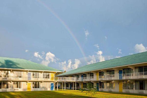 Days Inn By Wyndham Fort Pierce Midtown