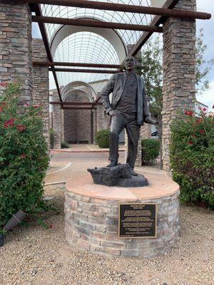 Monument integrated into the CVS building