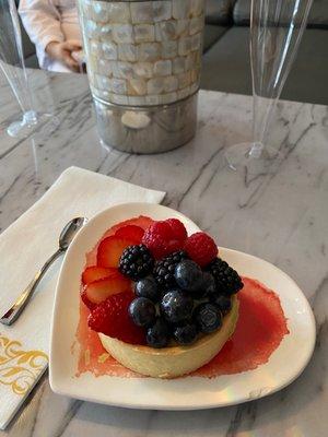 Fruit tart Champagne