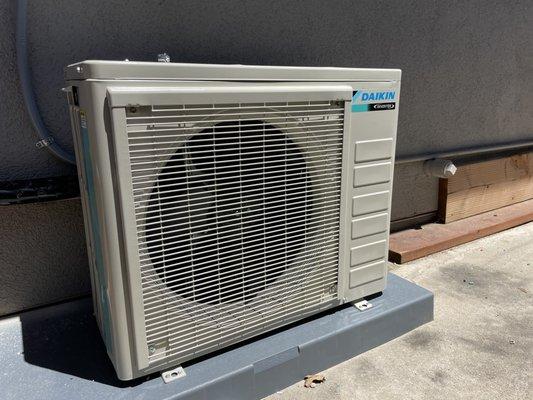 Daikin Mini Split Condenser