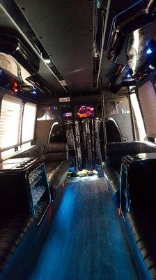 LIMO/PARTY BUS