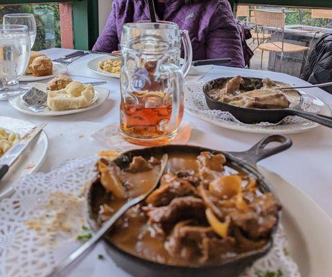 Hungarian Goulash and Beef Stroganoff Iron Skillets