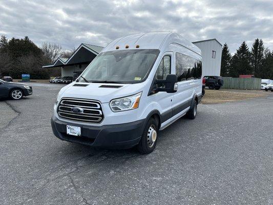 2015 Ford Transit Wagon T-350 148" XL High Roof