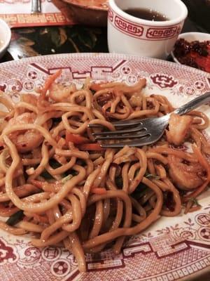 About to the end of a rather large portion of shrimp lo mien with some chili pepper oil mixed in.