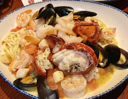 Bay Bake with lobster, shrimp, muscles, scallops and linguine