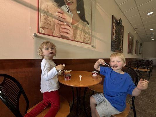 Happy kids at cold stone