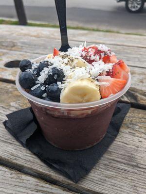 Acai bowl