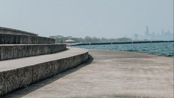 The lakefront trails along Oakwood Beach