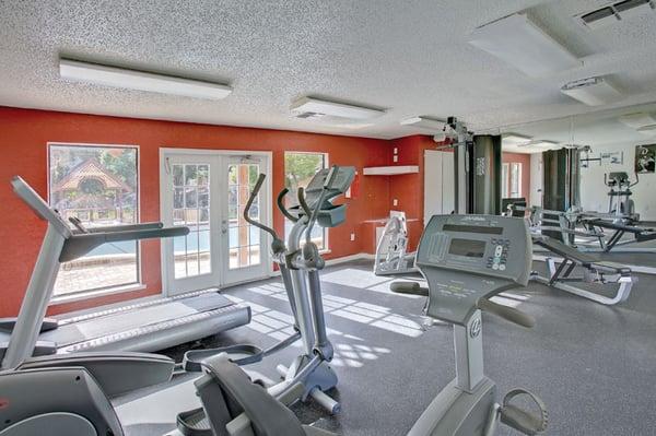 Fitness center: http://www.douglastonvillas.com/apartments/amenities.do