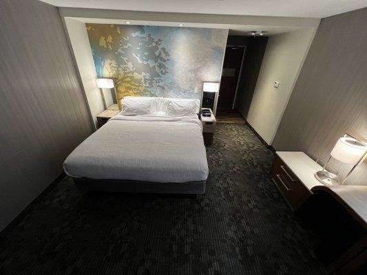 Loved this king room on floor 3 . Comfortable bed!