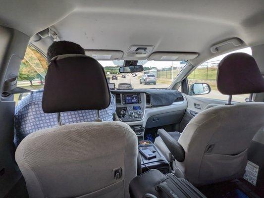 Inside a City Wide Taxi Cab leaving the airport. Not a bad deal if you don't want to walk and wait for a Lyft/Uber. About $40 to Midtown.