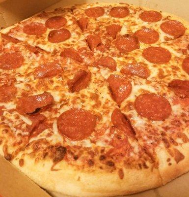 $5 pepperoni pizza.