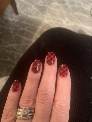 Plaid nails