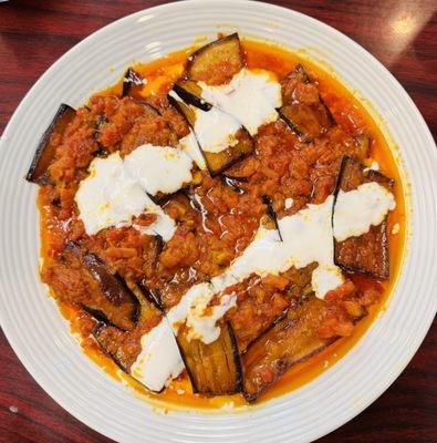 Borani Banjan (Eggplants in Tomatoes)