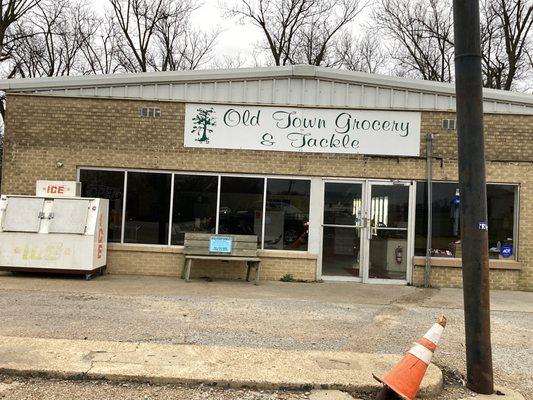 front of store / restaurant