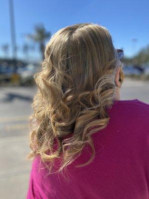 Highlights with curls