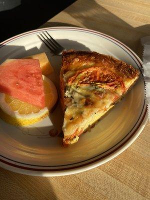 tomato basil quiche