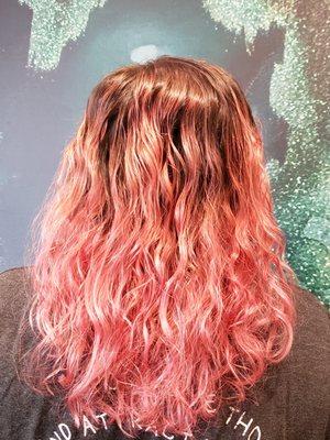 Soft curls preserved with love and care while providing this gorgeous color
Artist: Carmen